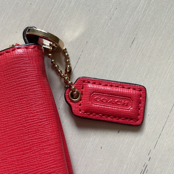 Coach crossbody - Picture 3 of 4